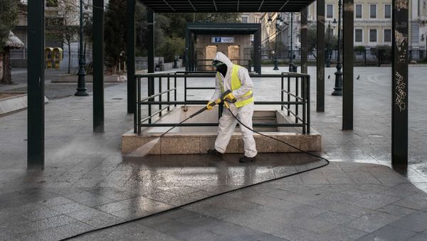 الوضع في منطقة أثينا، على خلفية تفشي كورونا في اليونان، 10 أبريل 2020 الوضع في منطقة أثينا، على خلفية تفشي كورونا في اليونان، 10 أبريل 2020 - سبوتنيك عربي