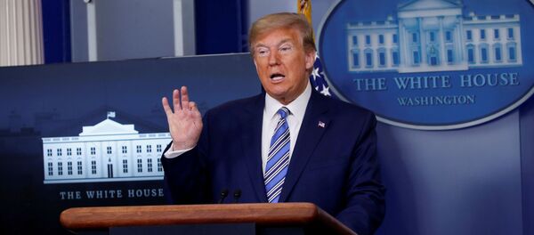  ترامب في مؤتمر صحفي مساء الاثنين 20 أبريل 2020 - سبوتنيك عربي