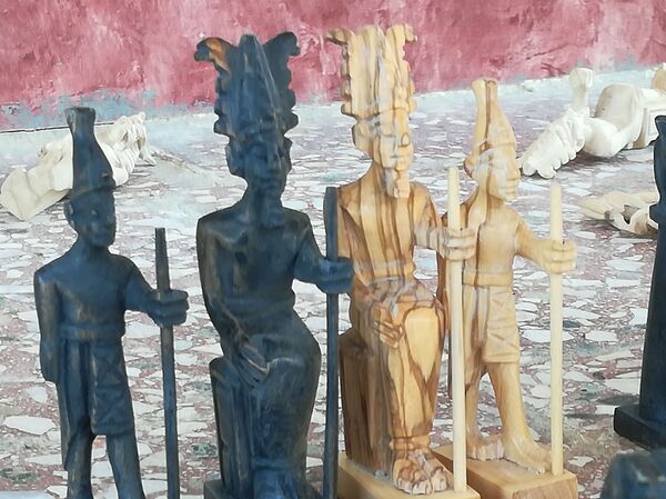 نحات فرعوني يروي قصته مع العاج وسن الفيل ويحذر من اندثار تلك الحرف... صور - سبوتنيك عربي