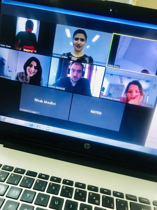 مبادرة تونسية مجانية ساهمت بكشف الجانب المشرق للحياة في زمن الكورونا مبادرة تونسية مجانية ساهمت بكشف الجانب المشرق للحياة في زمن الكورونا - سبوتنيك عربي