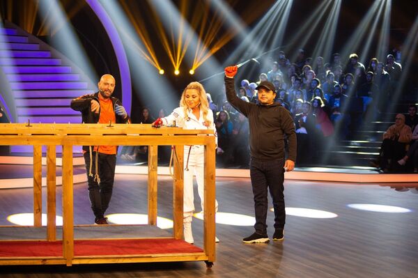 محمد هنيدي يواجه أحمد السقا في أولى حلقات إغلب السقا... صور - سبوتنيك عربي