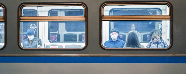 محطات مترو خلال العزل الذاتي في موسكو -  جائحة كورونا 23 أبريل 2020 - سبوتنيك عربي