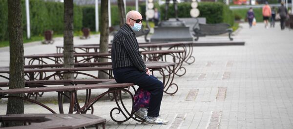 الخروج من الحجر الصحي بالتدريج - إدخال النظام الإجباري لارتداء الكمامات الطبية بسبب كورونا في موسكو بدءا من 12 مايو/ أيار 2020 الخروج من الحجر الصحي بالتدريج - إدخال النظام الإجباري لارتداء الكمامات الطبية بسبب كورونا في موسكو بدءا من 12 مايو/ أيار 2020 - سبوتنيك عربي