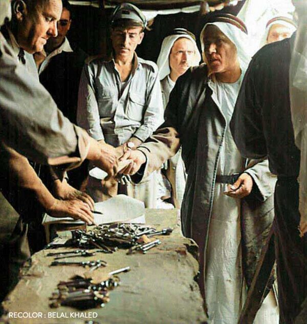 سلسلة من الصور الملونة التي التقطت أثناء أحداث النكبة عام 1948، حيث تظهر المعاناة المؤلمة التي عاشها الأطفال وآباؤهم في تلك المرحلة القاسية من تاريخ فلسطين سلسلة من الصور الملونة التي التقطت أثناء أحداث النكبة عام 1948، حيث تظهر المعاناة المؤلمة التي عاشها الأطفال وآباؤهم في تلك المرحلة القاسية من تاريخ فلسطين - سبوتنيك عربي