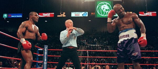 تايسون وهوليفيلد - سبوتنيك عربي