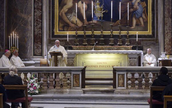 الفاتيكان يعيد فتح كاتدرائية القديس بطرس، إيطاليا 18 مايو  2020 - سبوتنيك عربي