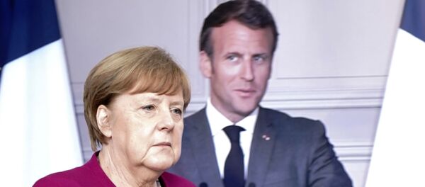 وصول المستشارة الألمانية أنجيلا ميركل لحضور مؤتمر صحفي مشترك مع الرئيس الفرنسي إيمانويل ماكرون - سبوتنيك عربي