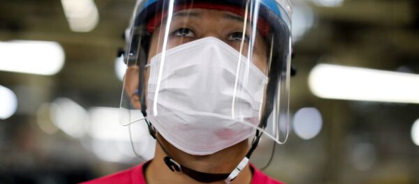 التدابير الصحية والإجراءات الوقائية ضد تفشي فيروس كورونا في طوكيو، اليابان 18 مايو 2020 التدابير الصحية والإجراءات الوقائية ضد تفشي فيروس كورونا في طوكيو، اليابان 18 مايو 2020 - سبوتنيك عربي