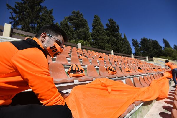 أول دوري عربي يستعيد نشاطه في دمشق... السيد: ننتظر تذوق ملح الملاعب.. فيديو وصور - سبوتنيك عربي