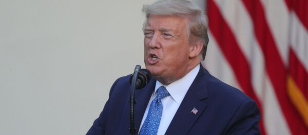 ترامب في مؤتمر صحفي من البيت الأبيض وسط انتشار قوات الجيش والحرس الوطني داخل القصر 1 يونيو حزيران ترامب في مؤتمر صحفي من البيت الأبيض وسط انتشار قوات الجيش والحرس الوطني داخل القصر 1 يونيو حزيران - سبوتنيك عربي