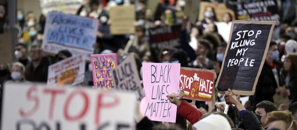 مظاهرات في أستراليا احتجاجا على مقتل الأمريكي جورج فلويد - سبوتنيك عربي