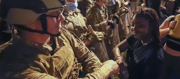 البيت الأبيض محاصر أثناء احتجاجات «جورج فلويد» في واشنطن، الحرس الوطني الأمريكي، الولايات المتحدة 4 يونيو 2020 - سبوتنيك عربي