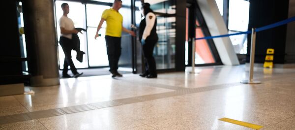 عودة عمل مطار شيريميتيفو في موسكو، مع الحفاظ على الإجراءات الوقائية لمنع انتشار «كورونا»، روسيا 6 يونيو 2020 عودة عمل مطار شيريميتيفو في موسكو، مع الحفاظ على الإجراءات الوقائية لمنع انتشار «كورونا»، روسيا 6 يونيو 2020 - سبوتنيك عربي