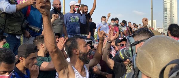 تظاهرات واحتجاجات وسط العاصمة بيروت، لبنان 6 يونيو 2020 - سبوتنيك عربي