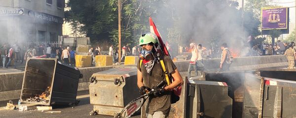 تظاهرات واحتجاجات وسط العاصمة بيروت، لبنان 6 يونيو 2020 - سبوتنيك عربي