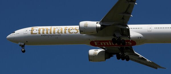  طائرة ركاب تابعة لطيران الإمارات تهبط في مطار لندن هيثرو - سبوتنيك عربي
