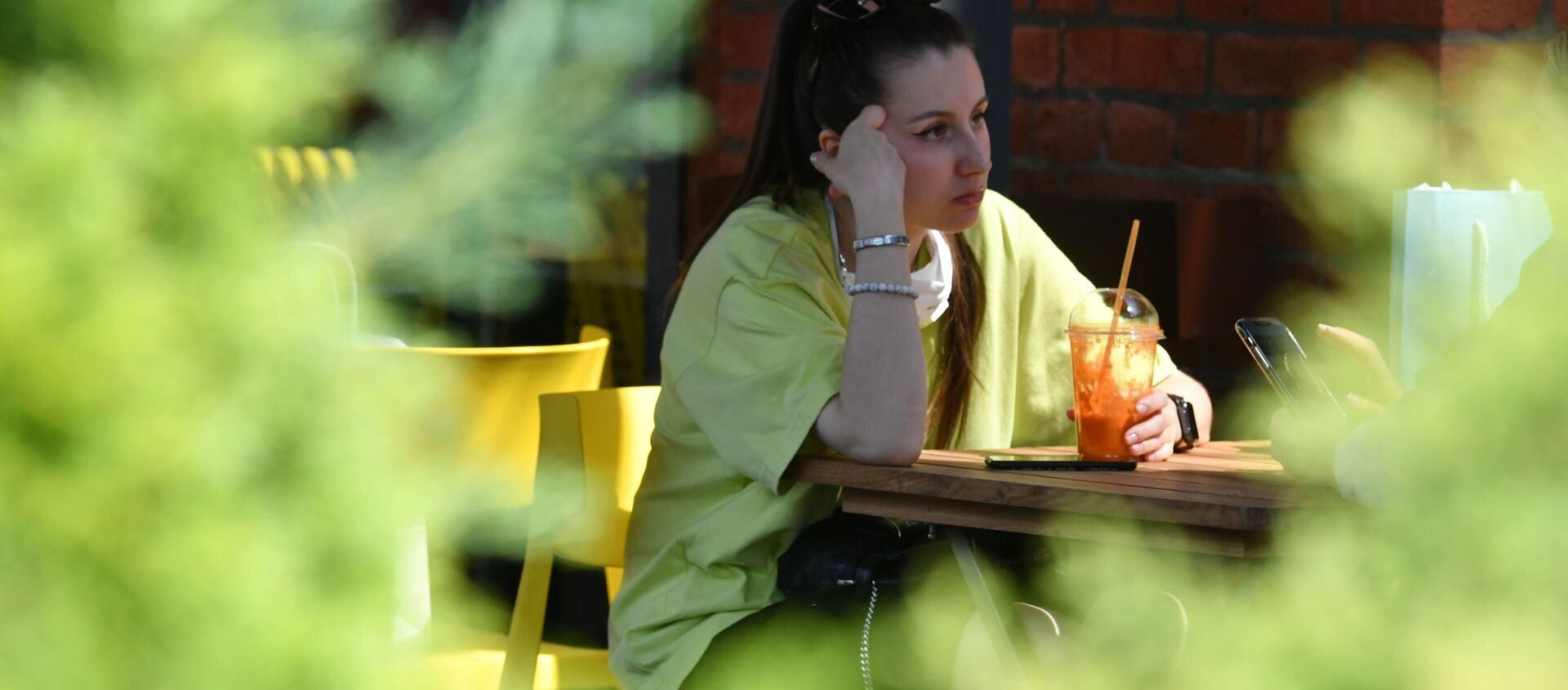 الواقع الجديد والتعايش مع كورونا، افتتاح المقاهي والمطاعم والمتاحف في موسكو، روسيا 16 يونيو 2020 - سبوتنيك عربي, 1920, 24.08.2021