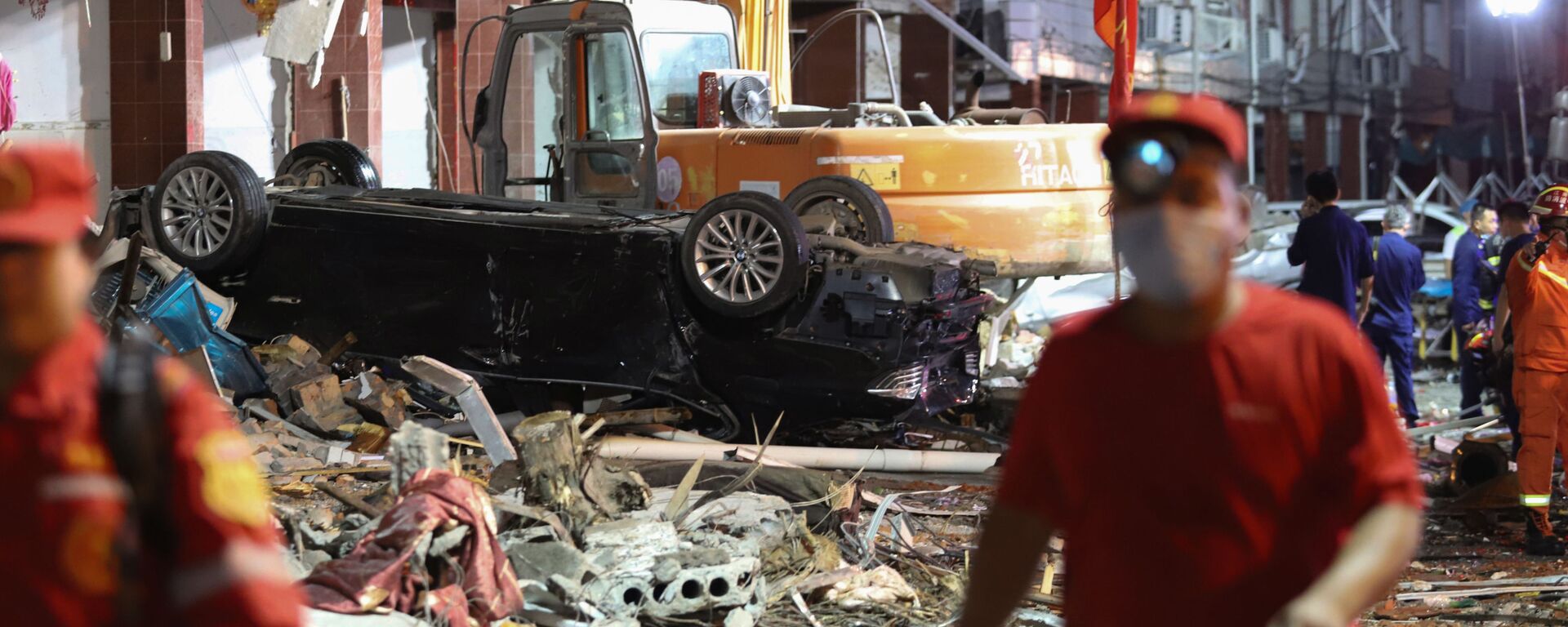 تداعيات انفجار وقع أمام محطة قطار في فينلين، الصين 13 يونيو 2020 - سبوتنيك عربي, 1920, 13.06.2021