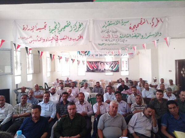 طلاب الرقة يتقدمون للامتحانات في ريفها المحرر بعد منعها لـ 8 سنوات... فيديو طلاب الرقة يتقدمون للامتحانات في ريفها المحرر بعد منعها لـ 8 سنوات... فيديو - سبوتنيك عربي