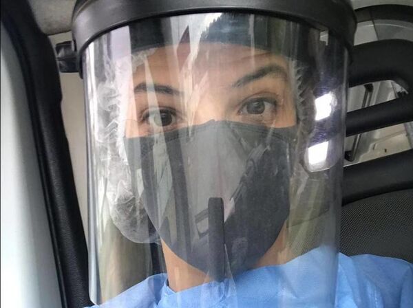 طبيبة تونسية وبطلة أفريقية في رياضة القفز بالزانة تروي قصة مشاركتها في مواجهة كورونا... صور وفيديو - سبوتنيك عربي