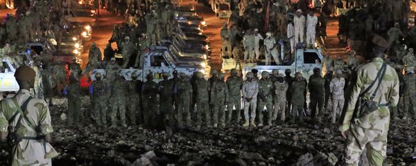 جنود سودانيون يشاركون في مناورات للجيش في ضواحي العاصمة الخرطوم الجيش - السودان - سبوتنيك عربي