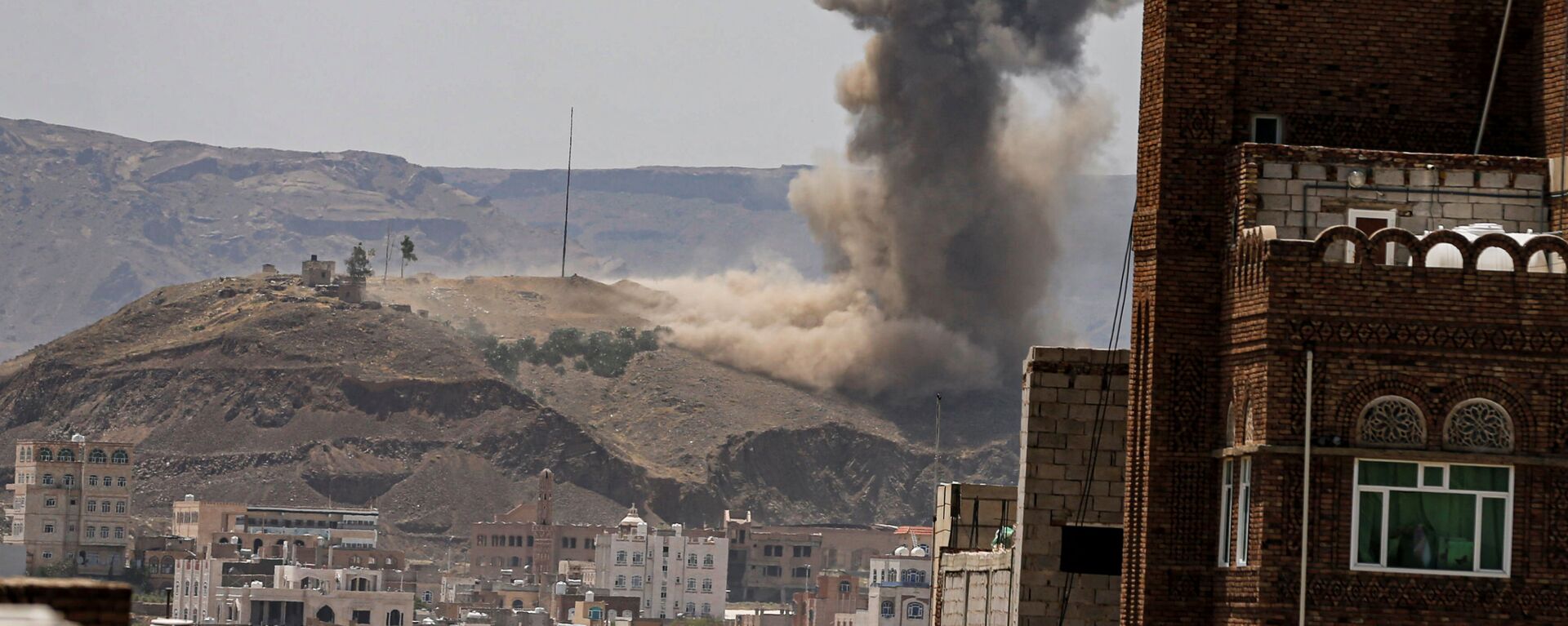 قوات التحالف العربي تشن هجوما على مدينة صنعاء، اليمن 1 يوليو 2020 - سبوتنيك عربي, 1920, 23.12.2021