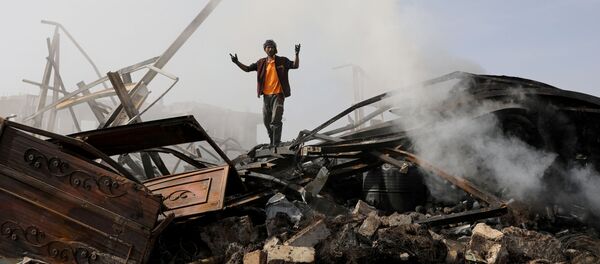 قوات التحالف العربي تشن هجوما على مدينة صنعاء، اليمن 1 يوليو 2020 - سبوتنيك عربي